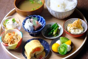 家庭菜園で育てた野菜を取り入れた健康的な食生活